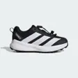 Adidas Terrex Agravic terrengløpesko for barn i svart og hvitt med grov såle