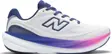 New Balance Infinion 1080 v15 løpesko for dame i lys sea salt-farge, sett fra siden
